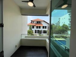 East Signature (D15), Apartment #566225081